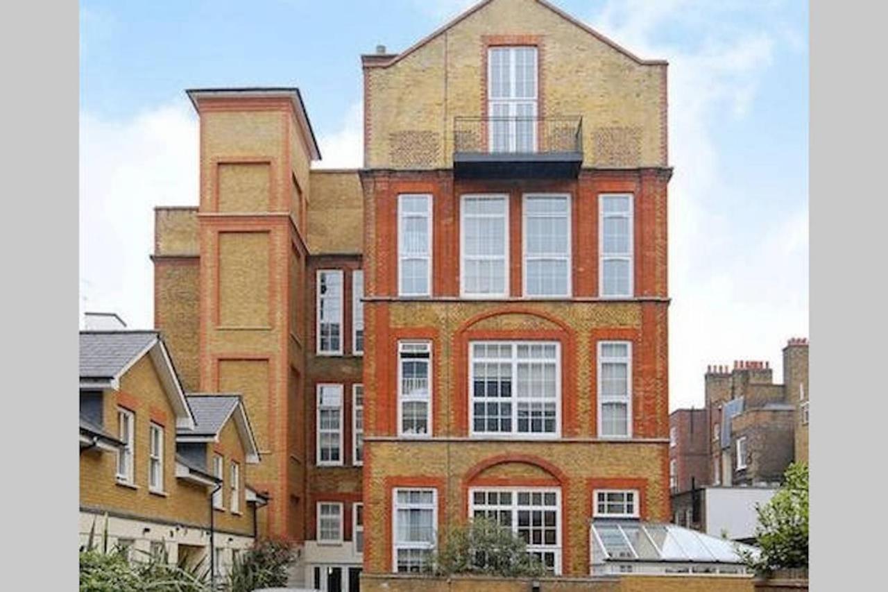 Central 2-Bed, 2-Bath Sanctuary Near Holborn Station, Covent Garden & West End London Exteriör bild